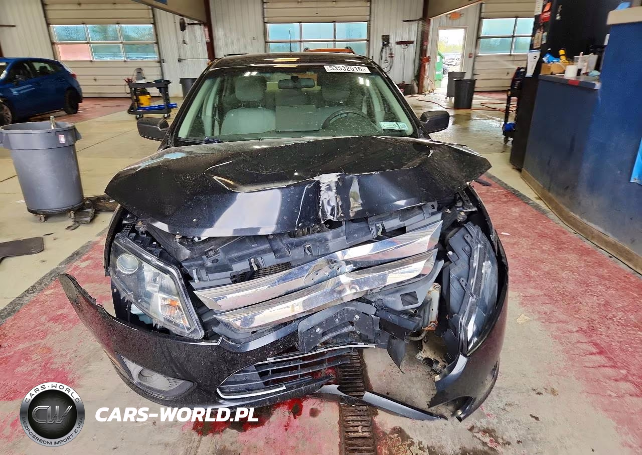 2012 Ford Fusion S VIN:3FAHP0GA8CR300019 - 5