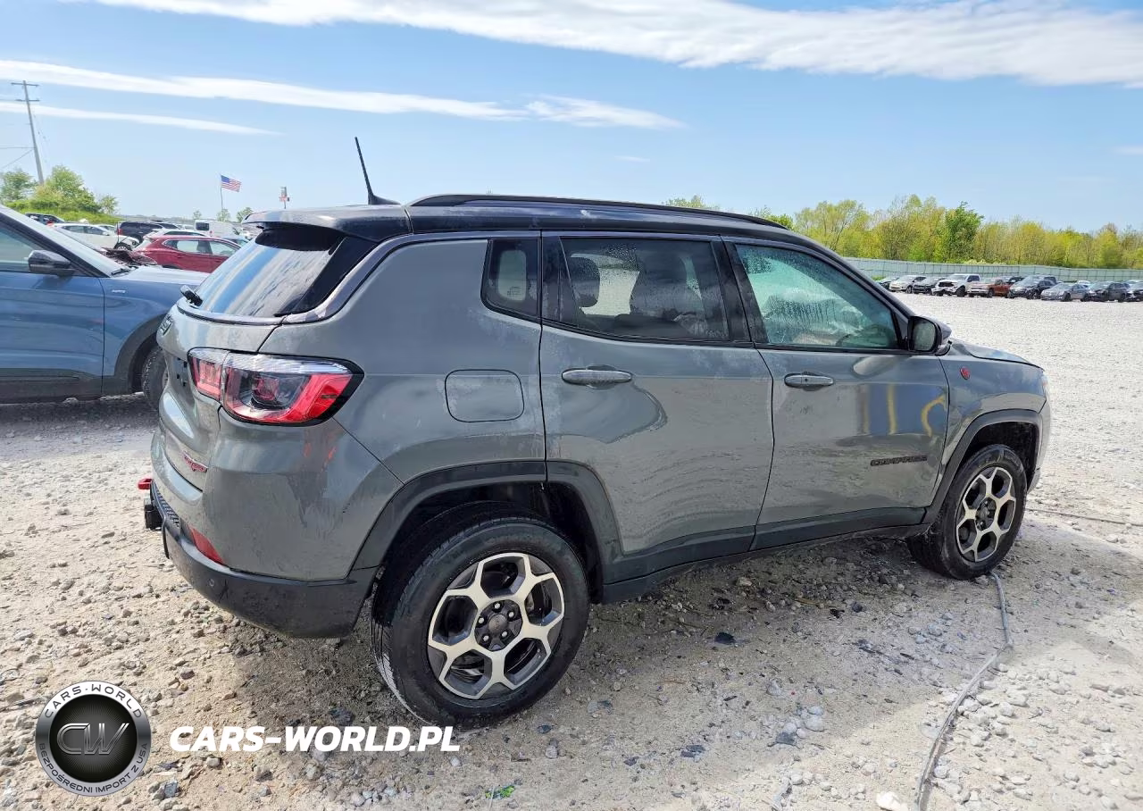 2022 Jeep Compass Trailhawk VIN:3C4NJDDB6NT123141 - 3