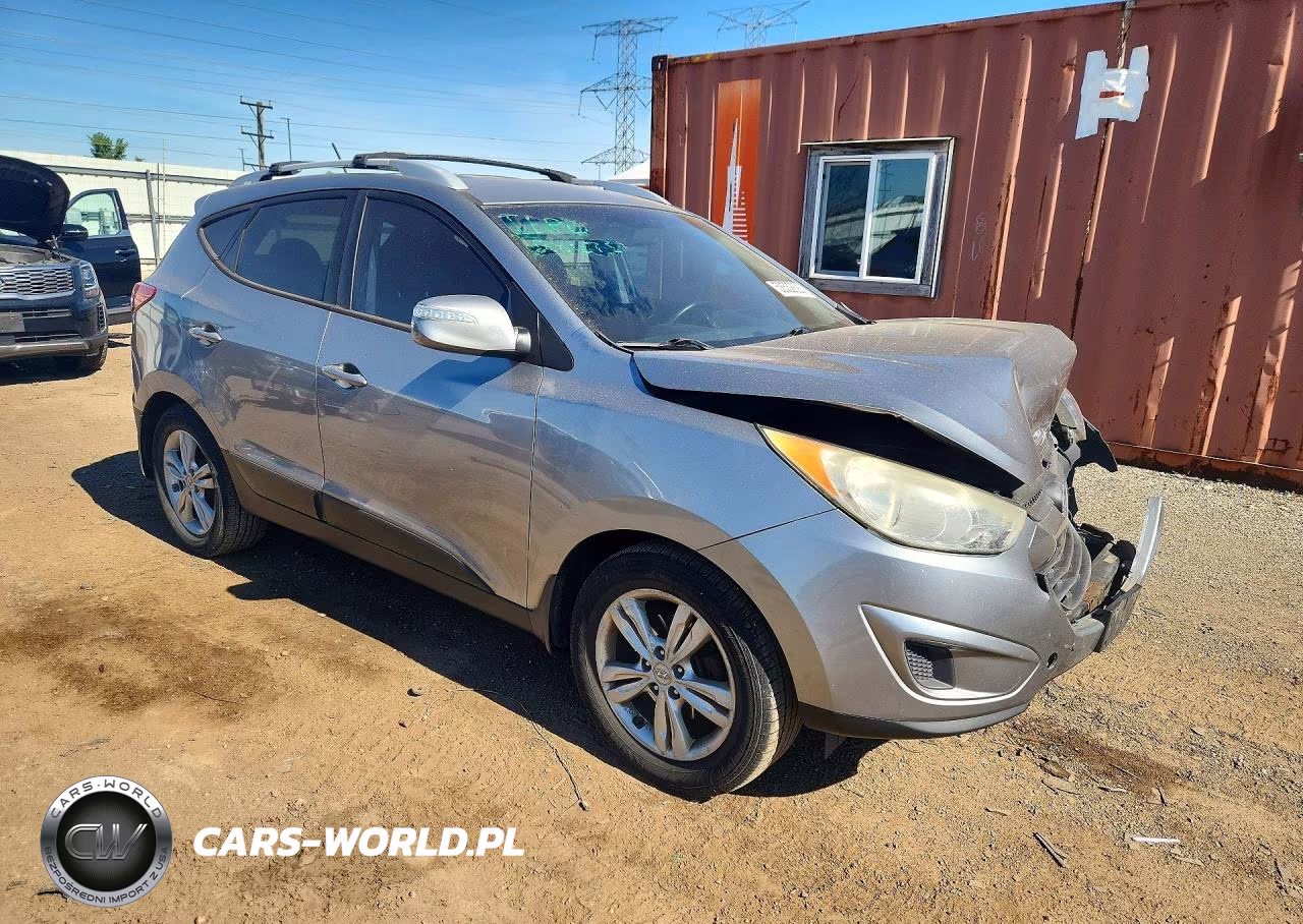 2012 Hyundai Tucson Gls VIN:KM8JUCAC2CU529462 - 4