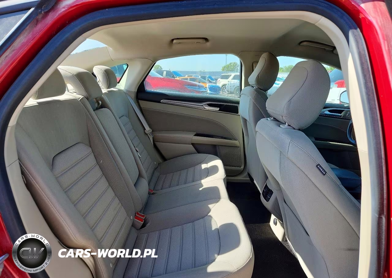 2020 Ford Fusion Se VIN:3FA6P0HDXLR224450 - 10