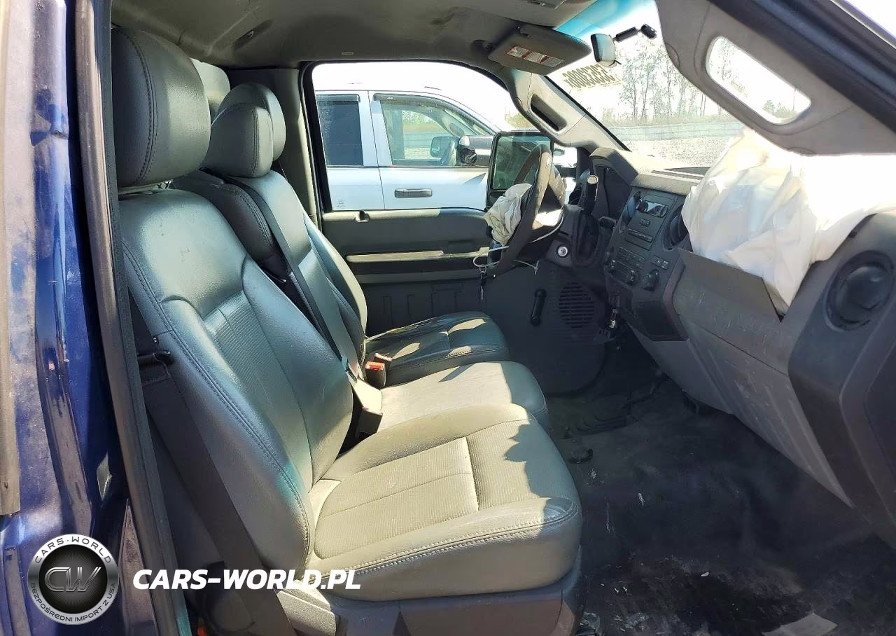 2012 Ford F350 Super Duty VIN:1FTRF3B68CEA17015 - 5