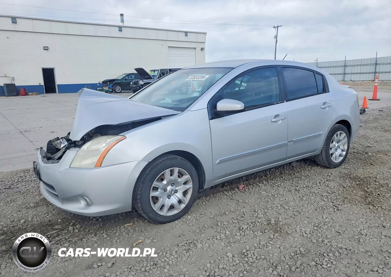 2012 Nissan Sentra 2.0 4Dr
