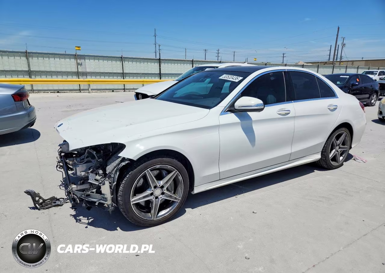 2015 Mercedes-Benz C 300 4Matic