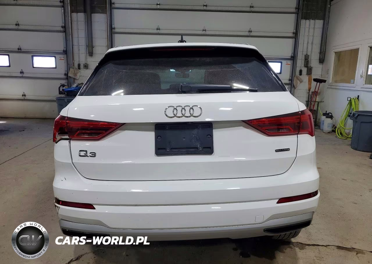 2019 Audi Q3 Premium VIN:WA1AECF37K1076623 - 6