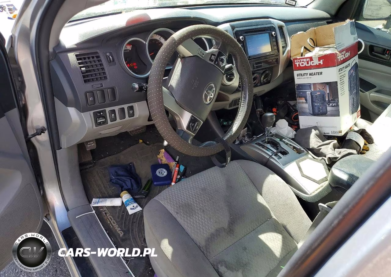 2015 Toyota Tacoma V6 VIN:3TMLU4EN9FM196832 - 8