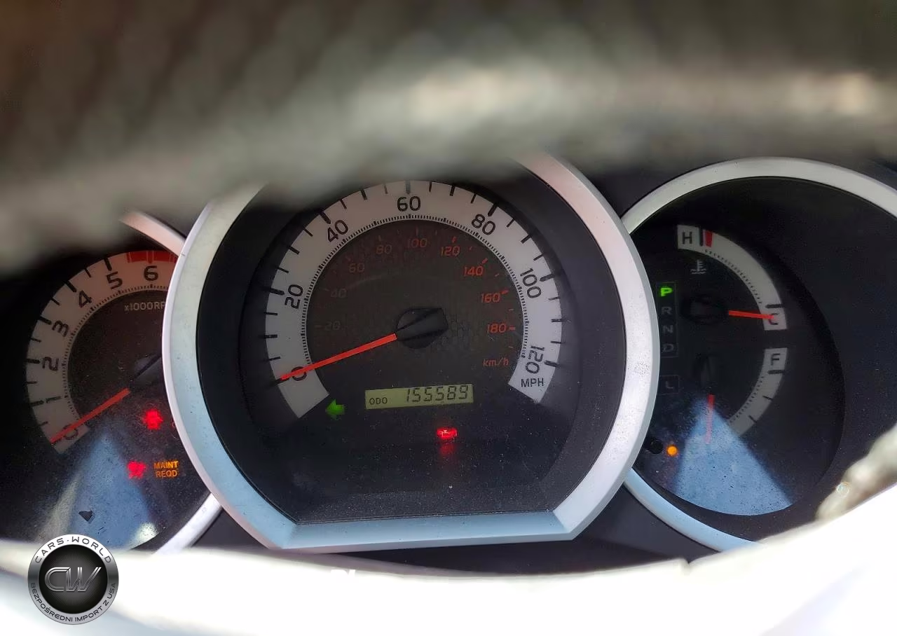 2015 Toyota Tacoma V6 VIN:3TMLU4EN9FM196832 - 9