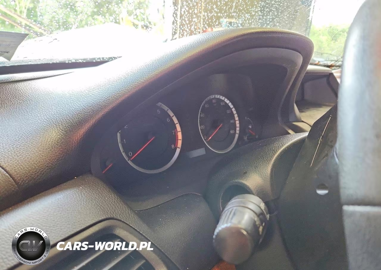 2012 Honda Accord Exl VIN:1HGCP3F83CA017723 - 9