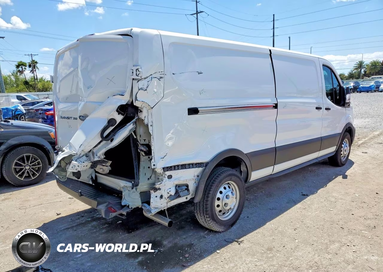 2023 Ford Transit 350 Delivery Van VIN:1FTBW2YG9PKB83143 - 3