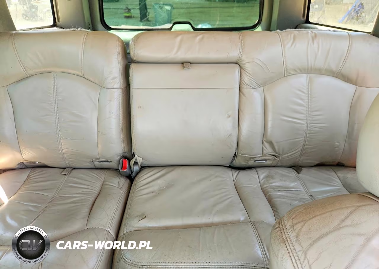 2000 Chevrolet Tahoe K1500 VIN:1GNEK13T7YJ168453 - 10