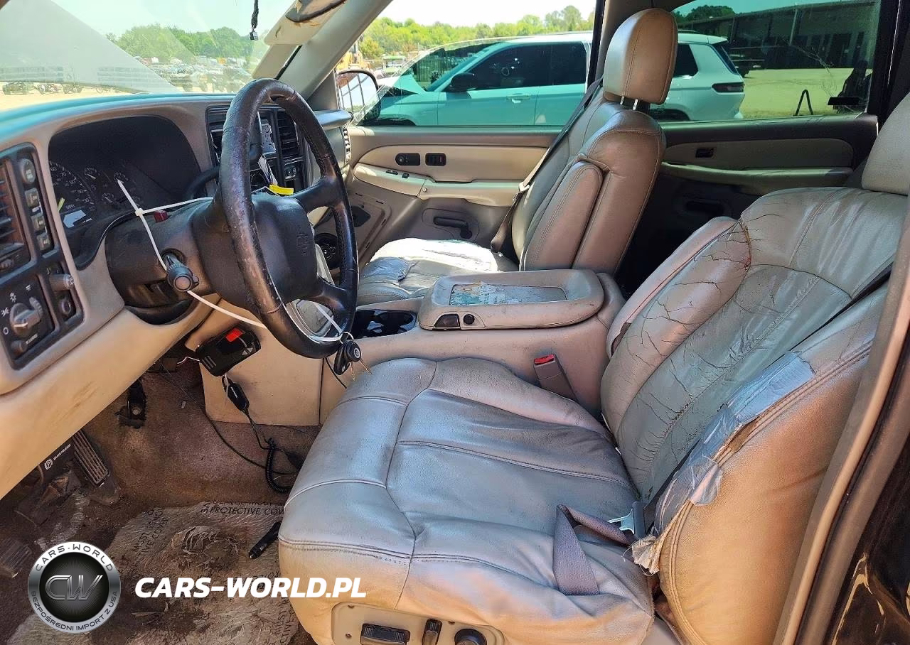 2000 Chevrolet Tahoe K1500 VIN:1GNEK13T7YJ168453 - 7