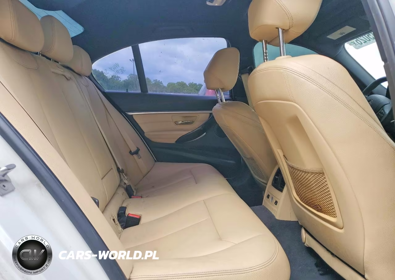 2017 BMW 330 Xi VIN:WBA8D9G35HNU61721 - 10