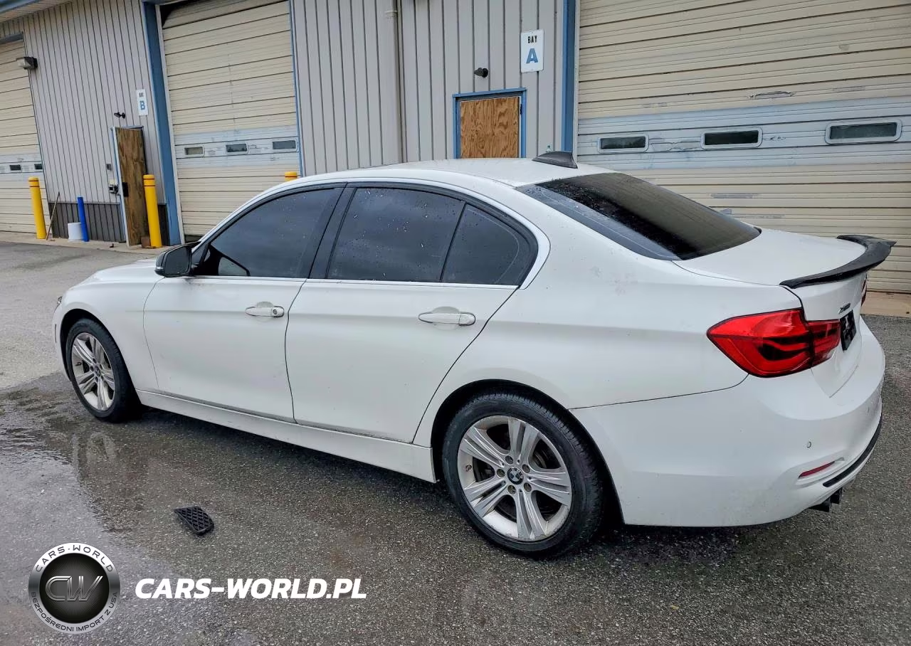 2017 BMW 330 Xi VIN:WBA8D9G35HNU61721 - 2