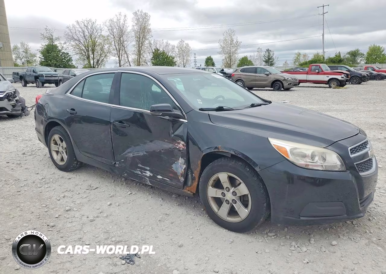 2013 Chevrolet Malibu 1Lt VIN:1G11C5SAXDF200958 - 4