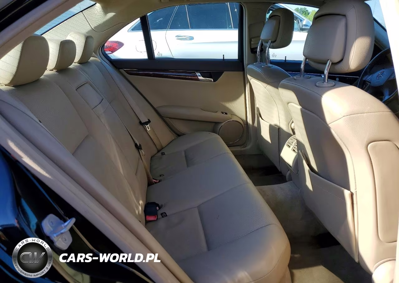2009 Mercedes-Benz C 300 VIN:WDDGF54X29F272356 - 10