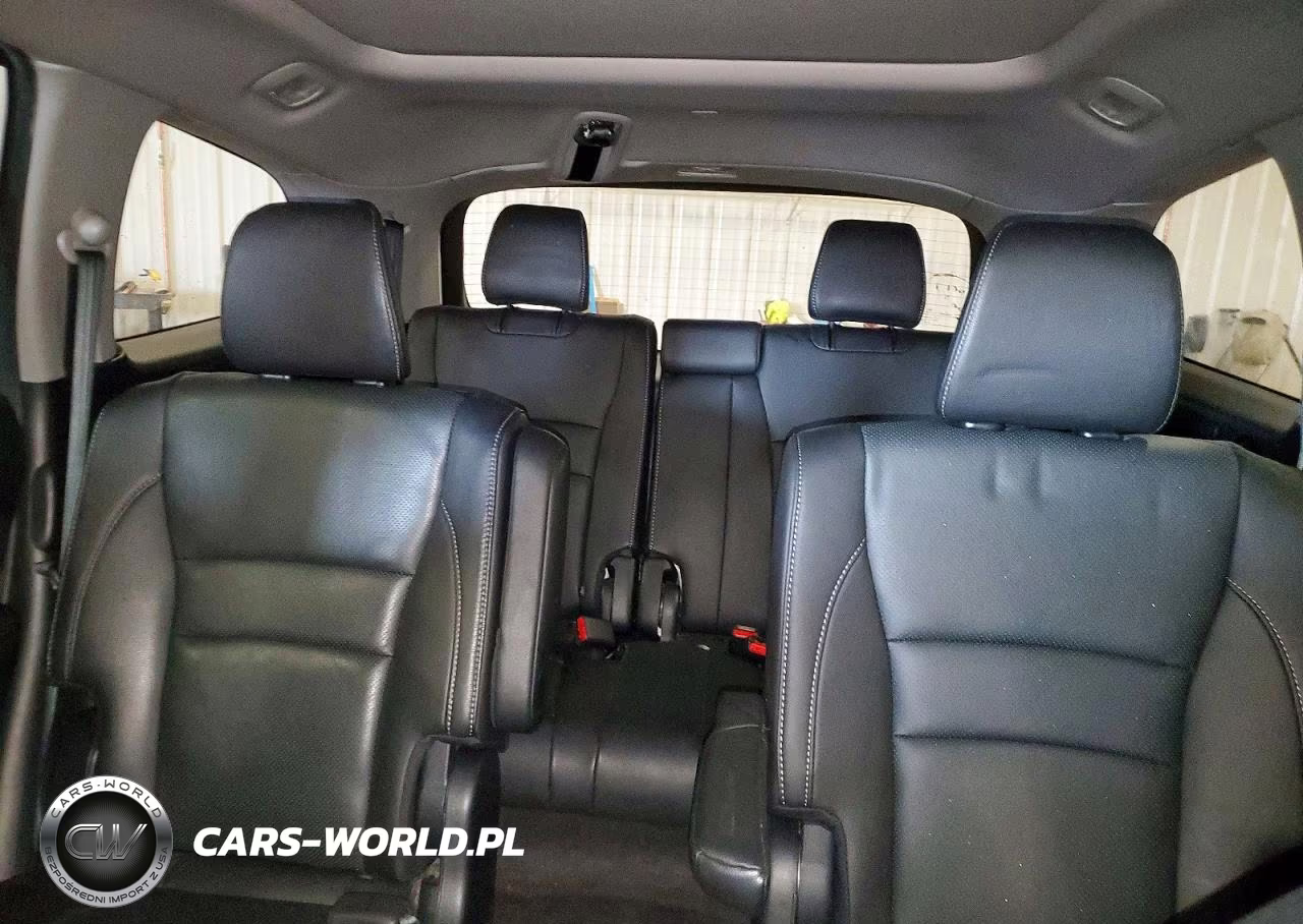 2020 Honda Pilot Elite VIN:5FNYF6H05LB026530 - 10