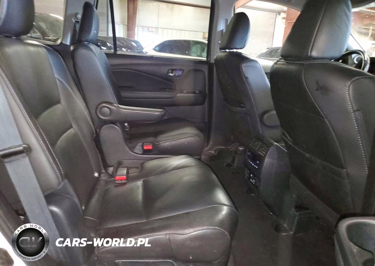 2020 Honda Pilot Elite VIN:5FNYF6H05LB026530 - 11
