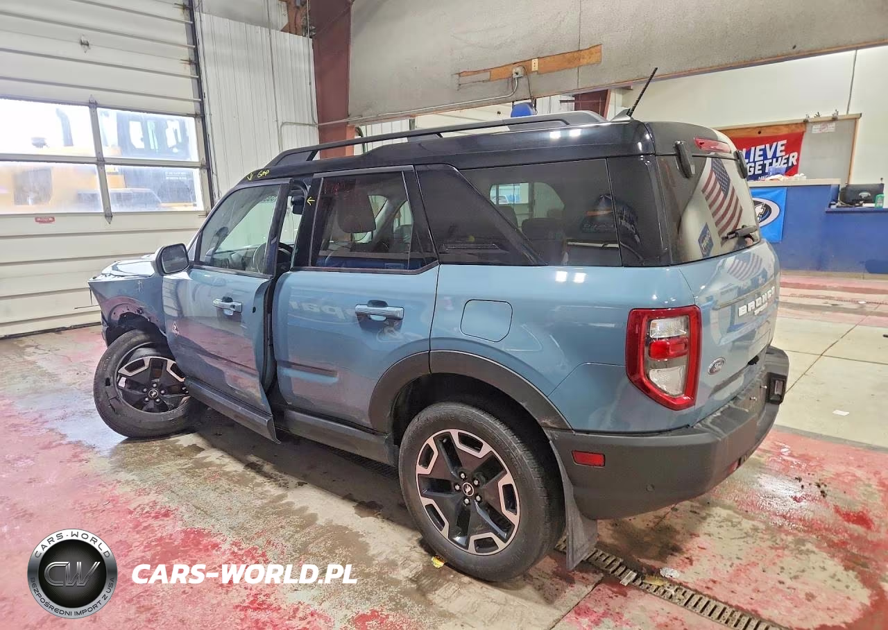 2021 Ford Bronco Sport Outer Banks VIN:3FMCR9C61MRB09432 - 2