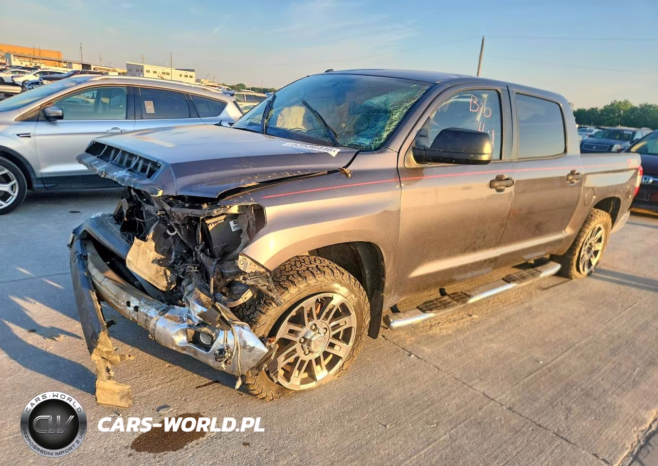 2016 Toyota Tundra Crewmax Sr5