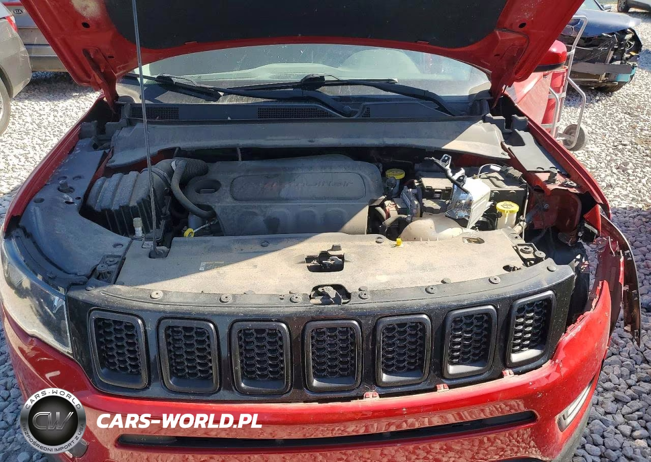 2018 Jeep Compass Latitude VIN:3C4NJDBBXJT185669 - 12