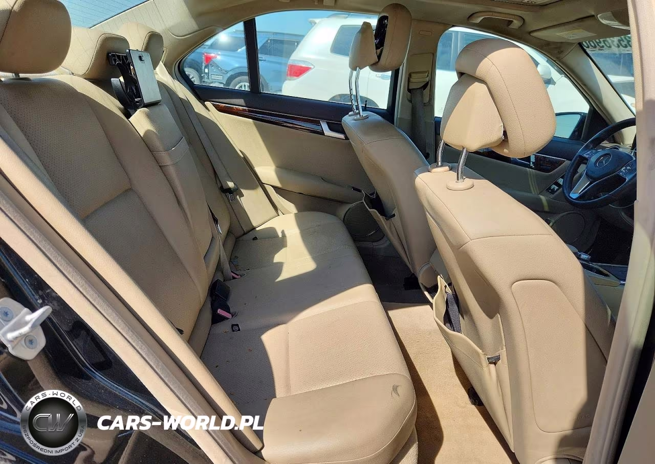 2012 Mercedes-Benz C 250 VIN:WDDGF4HB6CR203295 - 10