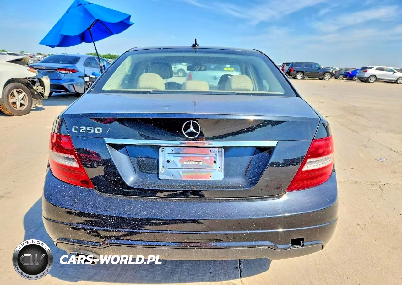 2012 Mercedes-Benz C 250 VIN:WDDGF4HB6CR203295 - 6