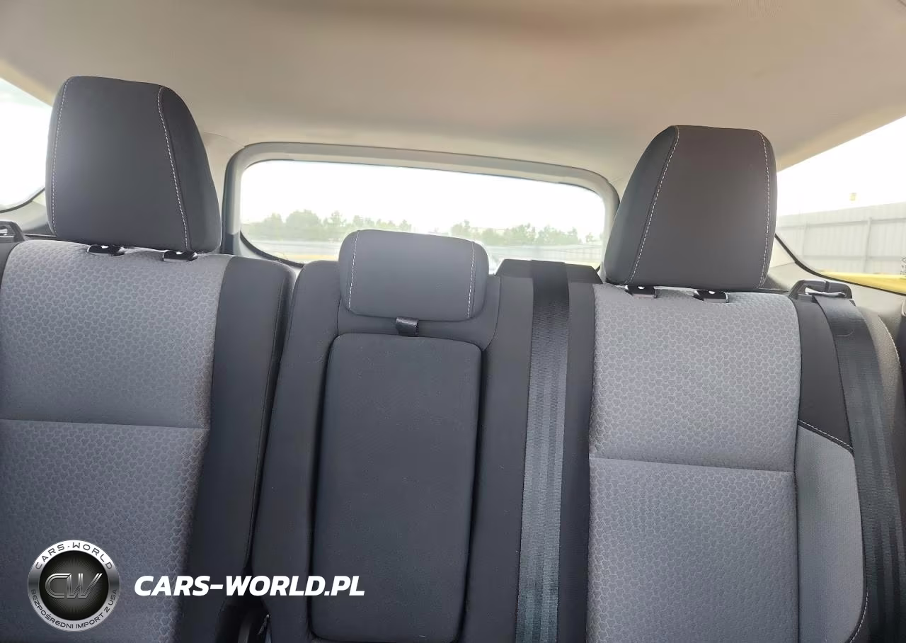 2018 Ford Escape Se VIN:1FMCU9GD1JUC17772 - 10