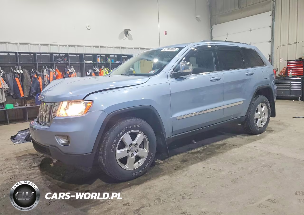 2013 Jeep Grand Cherokee Laredo VIN:1C4RJFAG8DC544303 - 1
