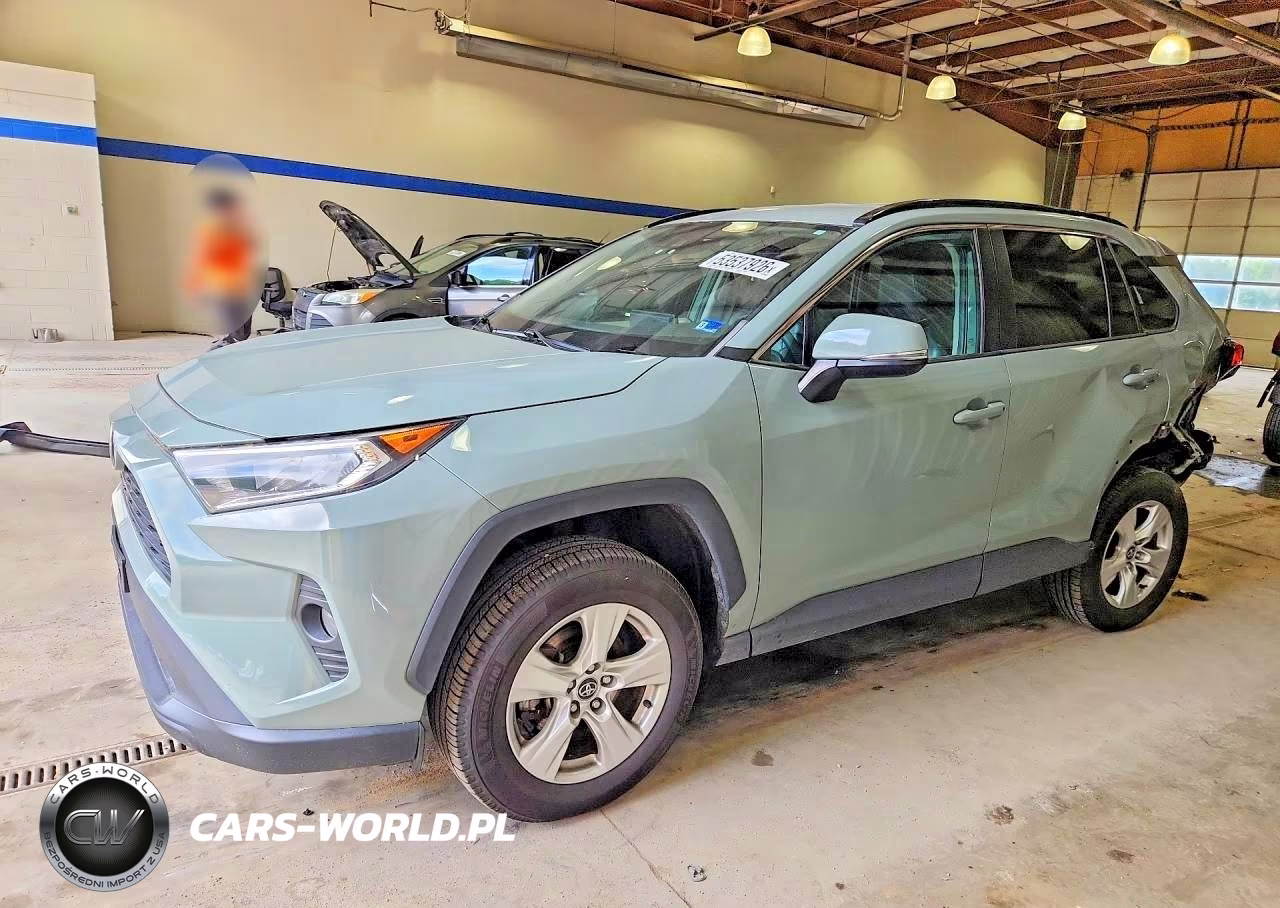 2020 Toyota Rav4 Xle-Xle Premium