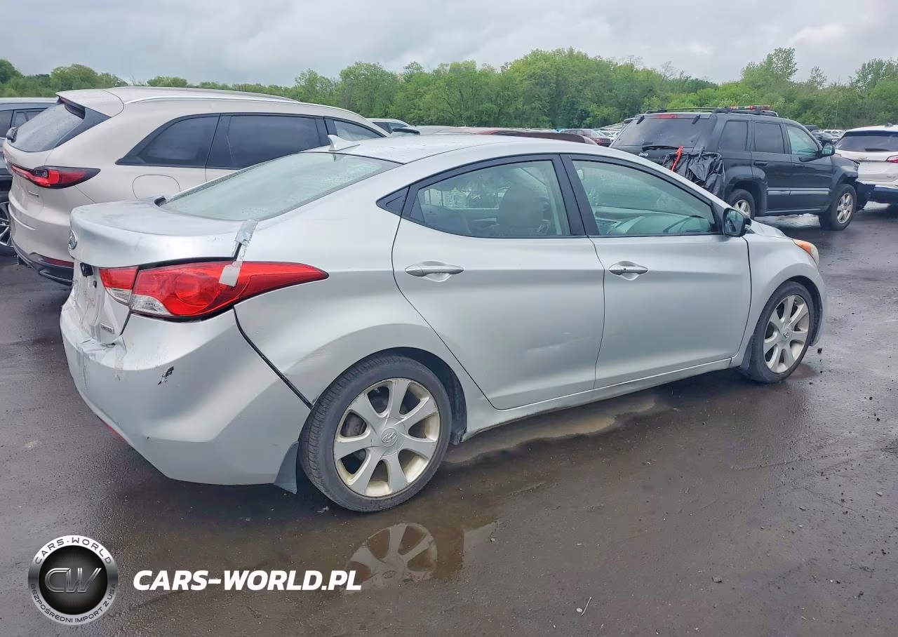 2013 Hyundai Elantra Limited VIN:KMHDH4AE8DU616860 - 3