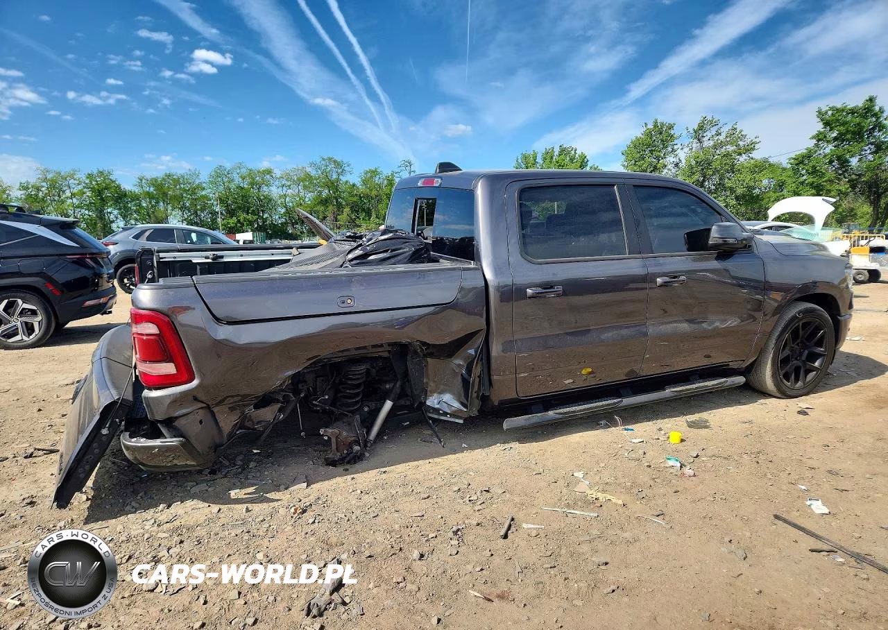2023 Ram 1500 Laramie VIN:1C6SRFJT3PN635633 - 3