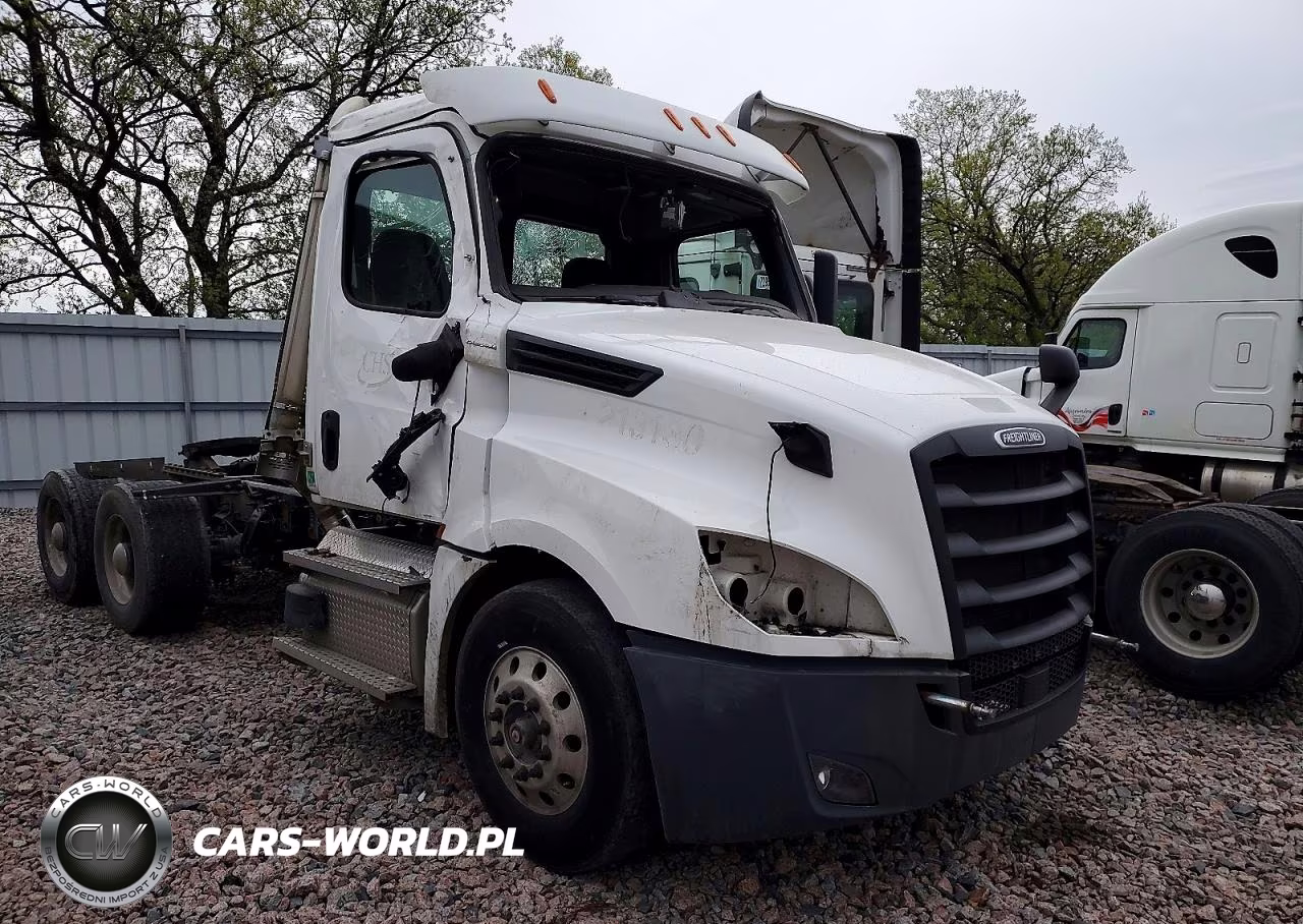 2021 Freightliner Cascadia 126 – zdjęcie 1 z 10