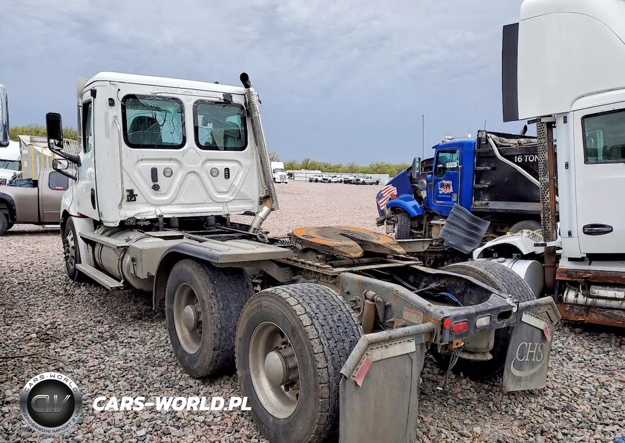 2021 Freightliner Cascadia 126 VIN:3AKJHLDV1MSMU2856 - 3