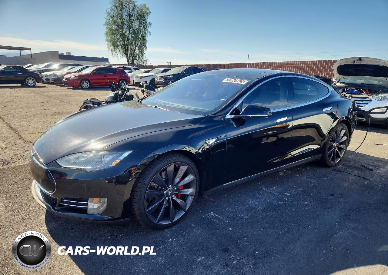 2014 Tesla Model S