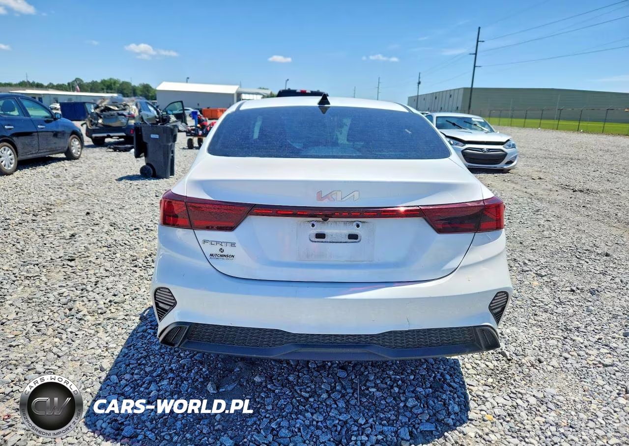 2024 Kia Forte Lxs VIN:3KPF24AD3RE753569 - 6