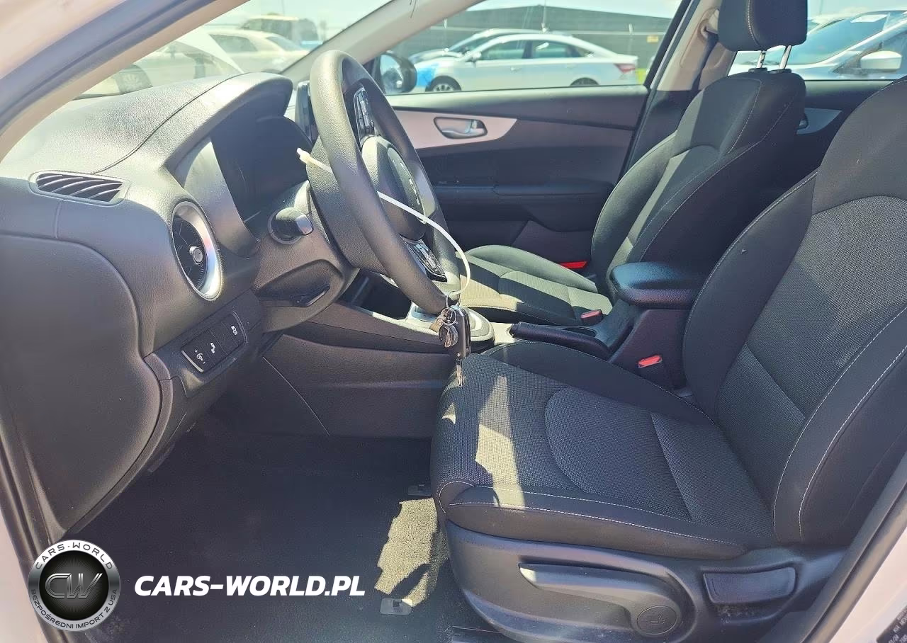 2024 Kia Forte Lxs VIN:3KPF24AD3RE753569 - 7