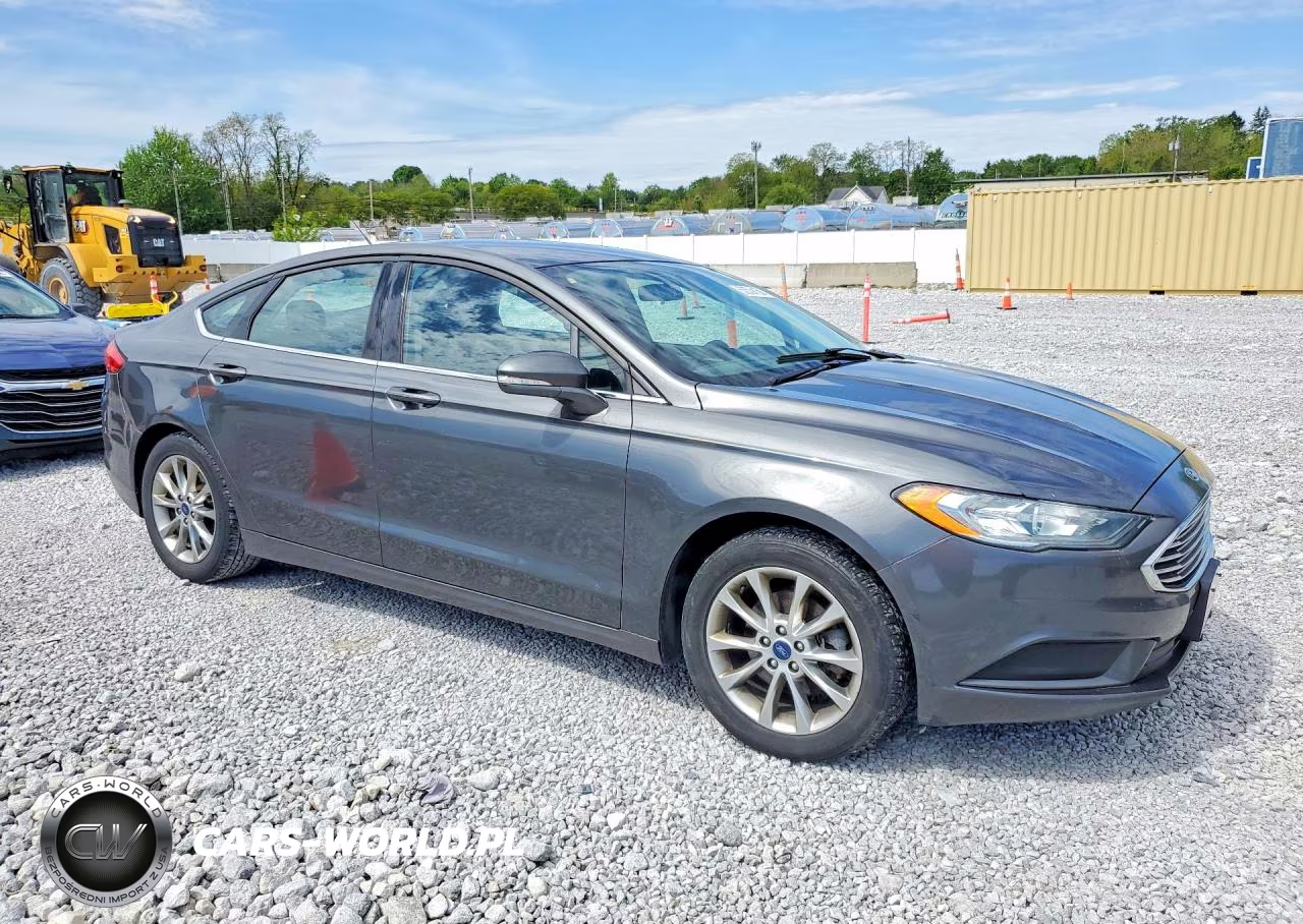 2017 Ford Fusion Se VIN:3FA6P0HDXHR250697 - 4
