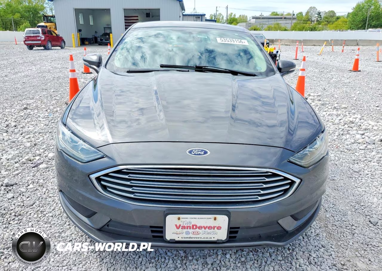 2017 Ford Fusion Se VIN:3FA6P0HDXHR250697 - 5