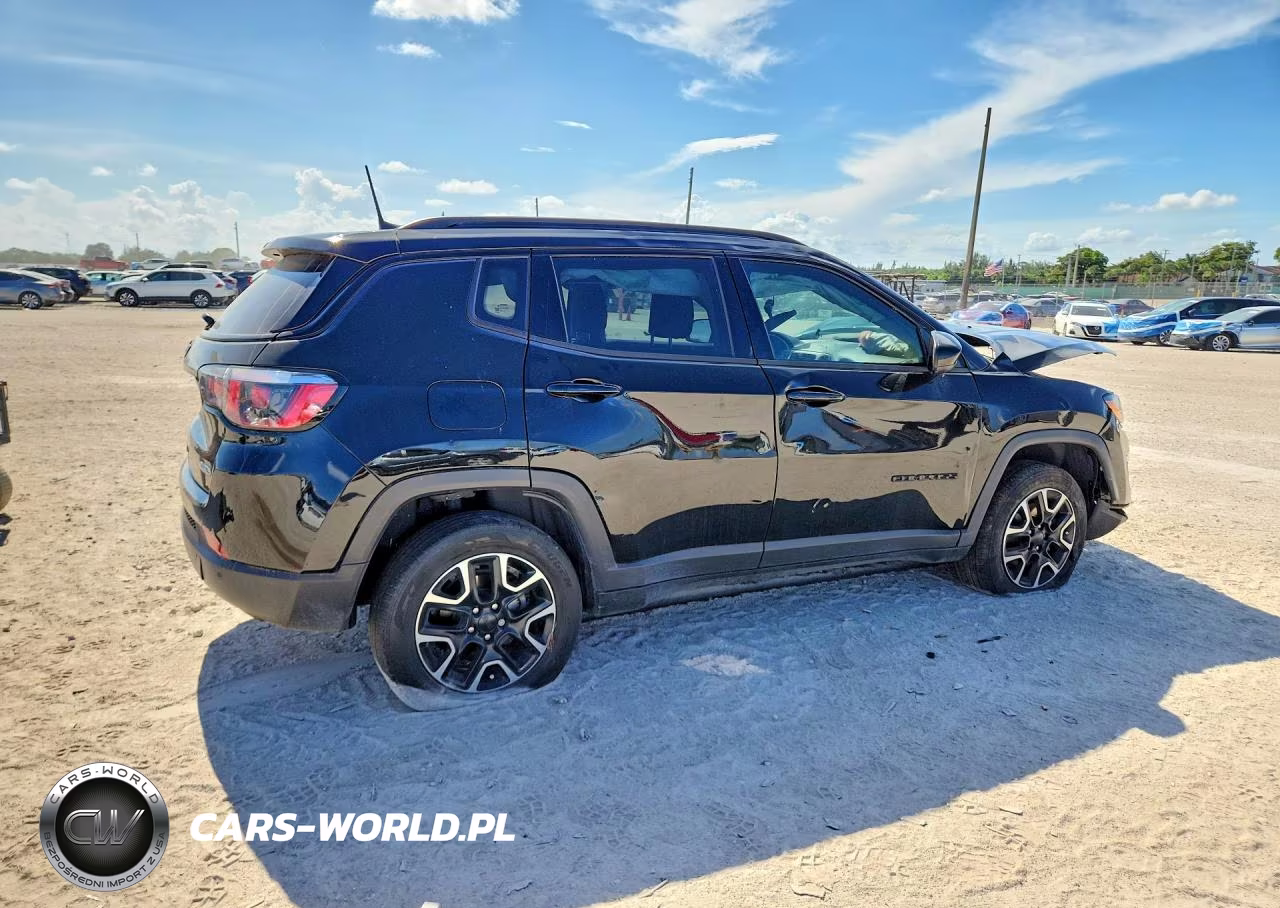 2020 Jeep Compass Sport VIN:3C4NJDAB0LT174569 - 3