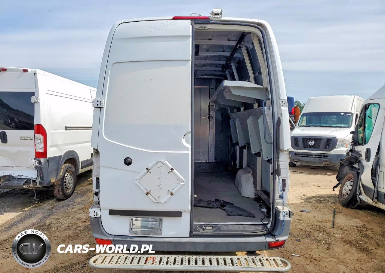 2012 Mercedes Benz Sprinter 2500 Delivery Van VIN:WD3PE8CB2C5691982 - 6
