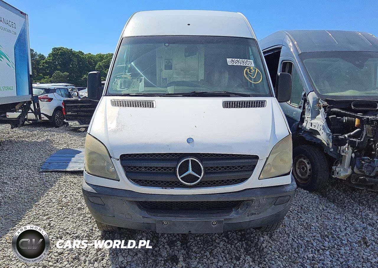 2012 Mercedes Benz Sprinter 2500 Delivery Van VIN:WD3PE8CB5C5713263 - 5
