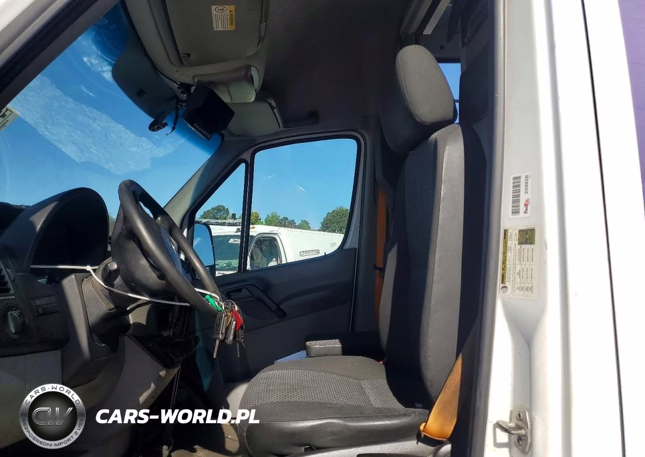 2012 Mercedes Benz Sprinter 2500 Delivery Van VIN:WD3PE8CB5C5713263 - 7