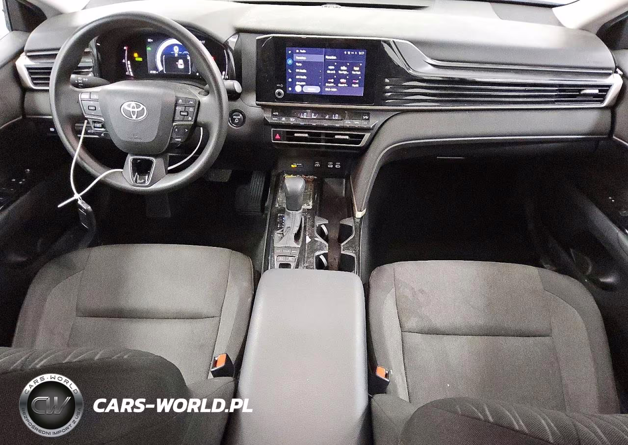 2025 Toyota Camry Le VIN:4T1DAACK0SU021293 - 8