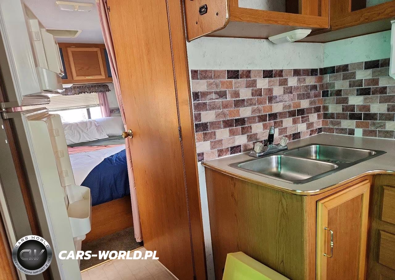 2001 Fleetwood Tioga Rv VIN:1GBJG31J8Y1216777 - 6