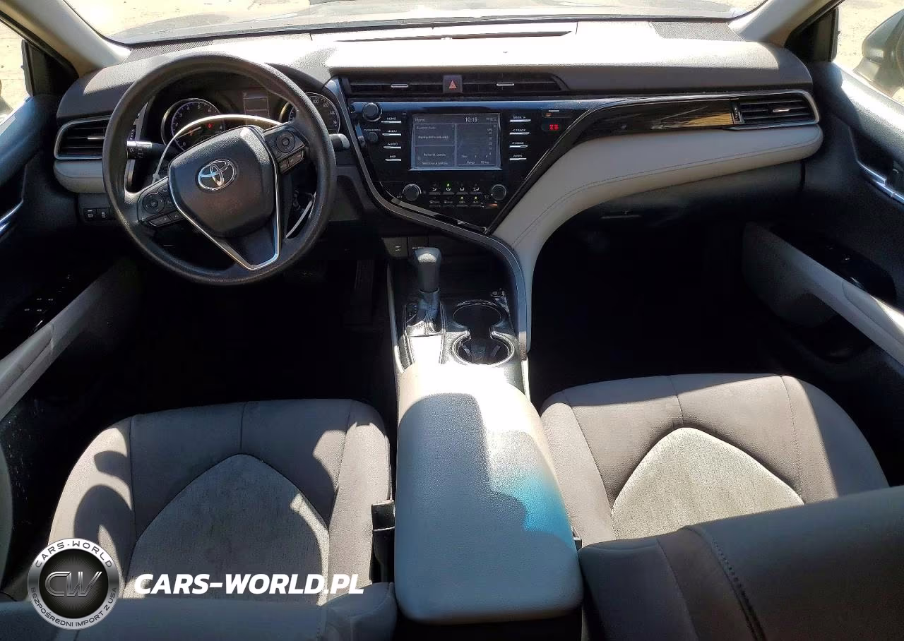 2019 Toyota Camry Le VIN:4T1B11HK5KU732357 - 8