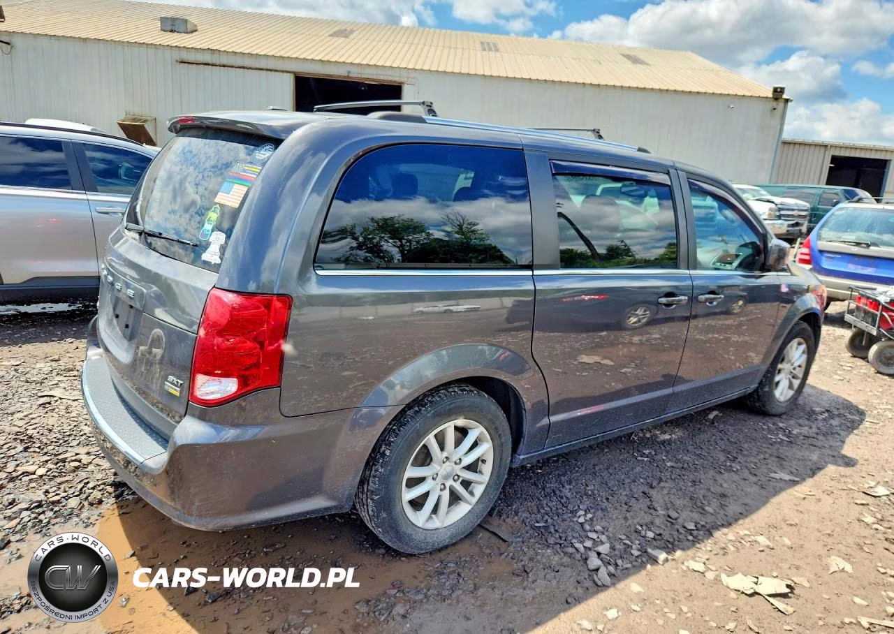 2019 Dodge Grand Caravan Sxt VIN:2C4RDGCG1KR516986 - 3