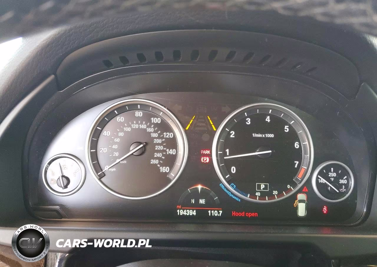 2015 BMW X5 xDrive50I VIN:5UXKR6C59F0J79249 - 9