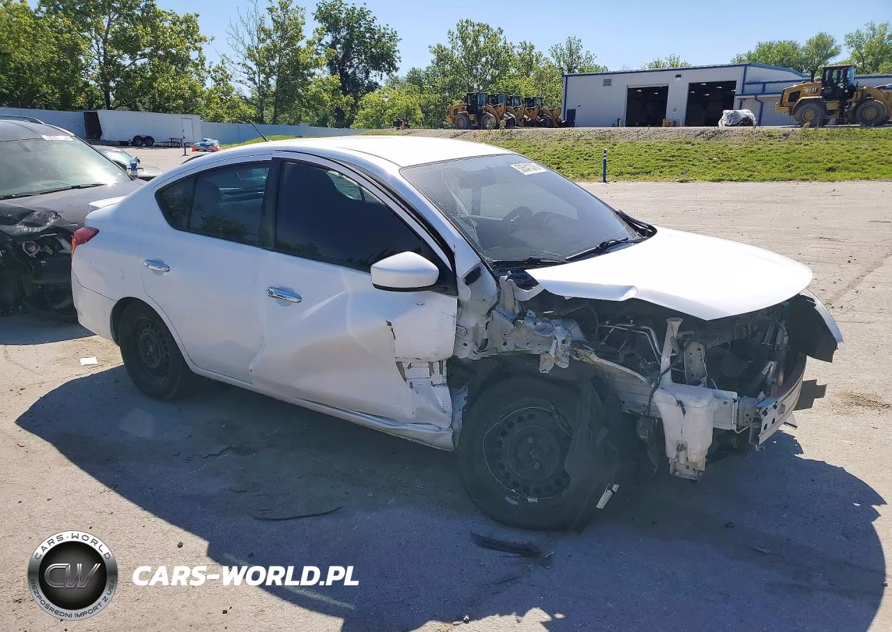 2019 Nissan Versa S VIN:3N1CN7AP1KL852336 - 4