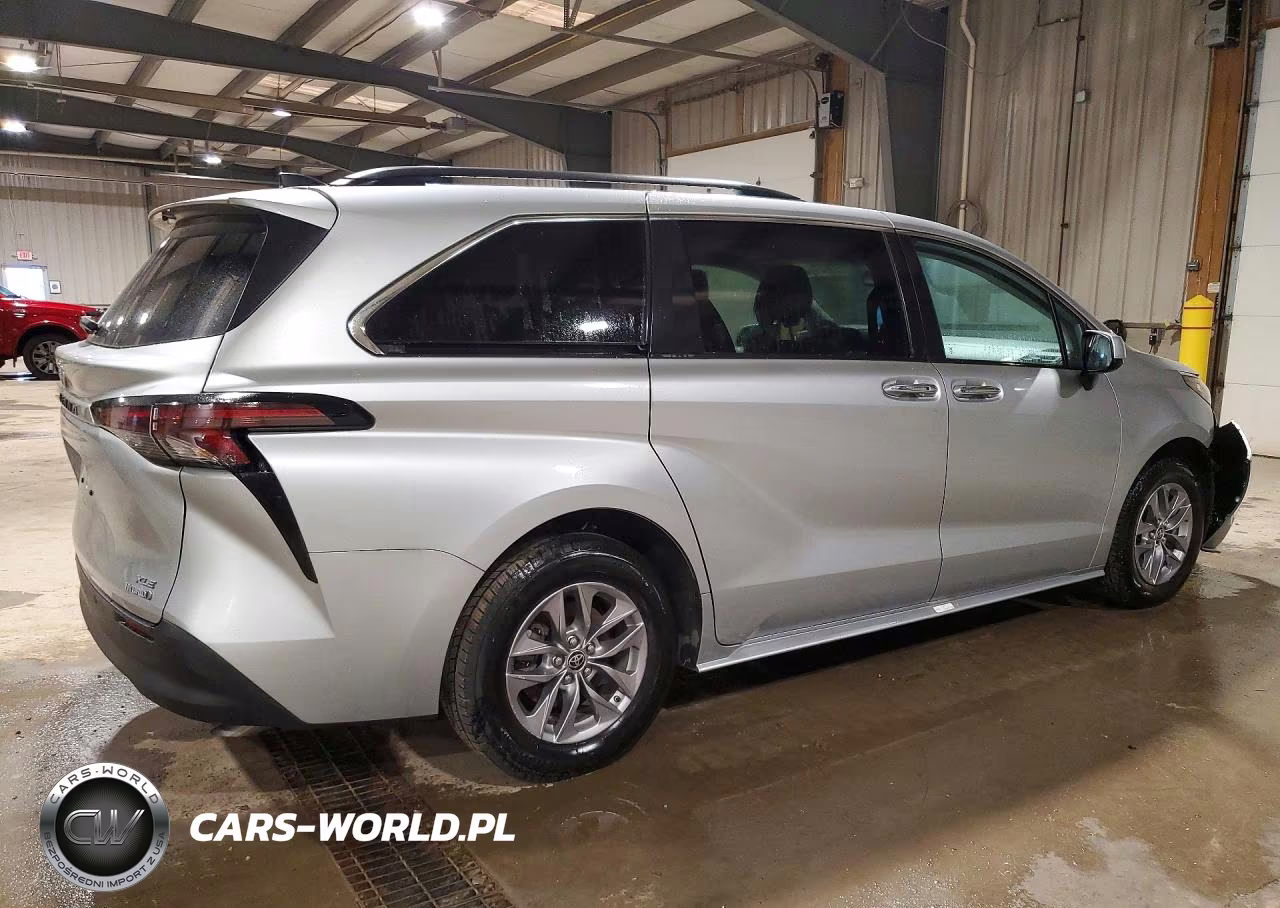 2023 Toyota Sienna VIN:5TDYRKEC0PS171765 - 3