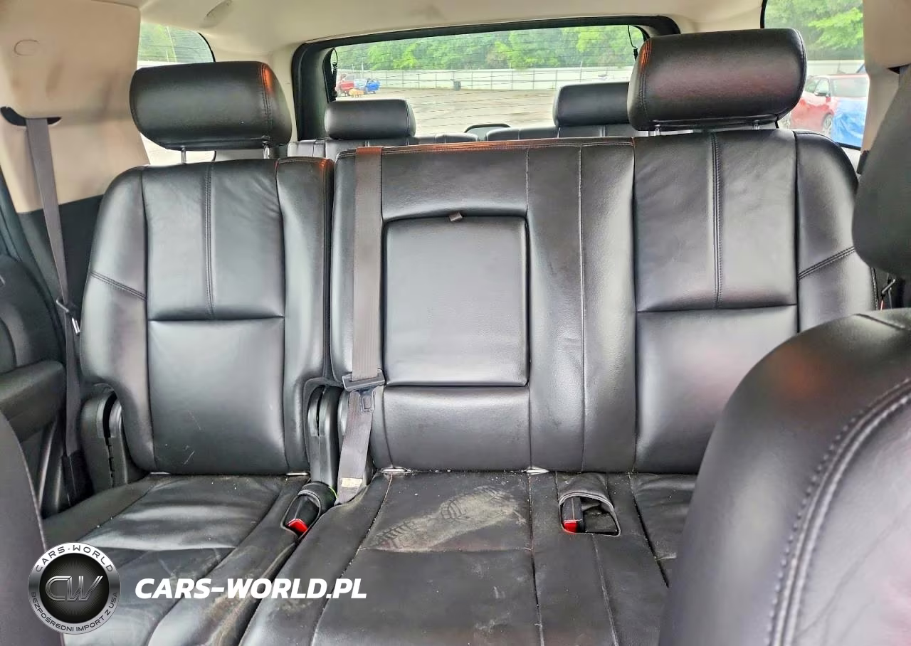 2010 Chevrolet Tahoe C1500 Lt VIN:1GNUCBE07AR234878 - 10