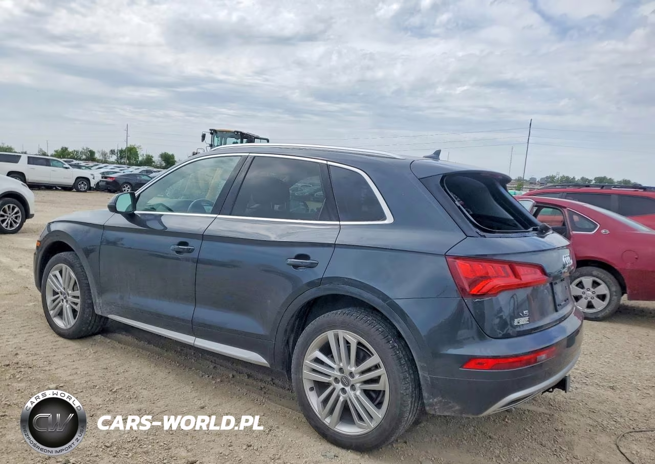 2018 Audi Q5 Prestige VIN:WA1CNAFY3J2234649 - 2